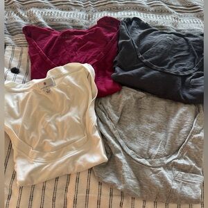 BUNDLE set of 4 tshirts from Calson and Socialite in size L various colors